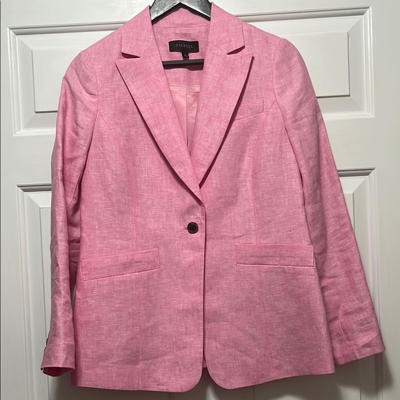 Talbots Pink Blazer with Notched Lapels and Relaxed Fit Excellent Condition - Picture 4 of 11